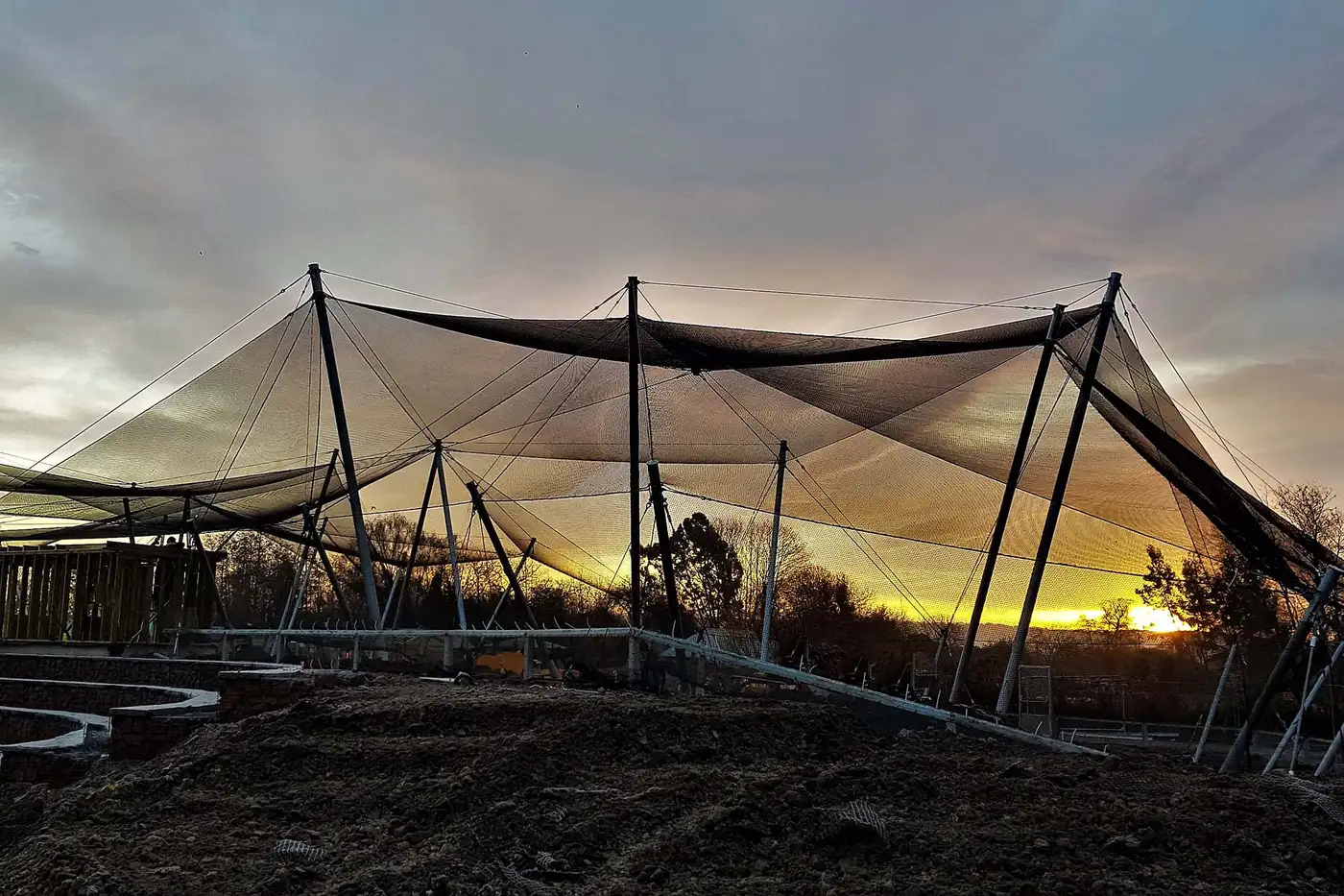 Inspecting tensile membrane joints at height